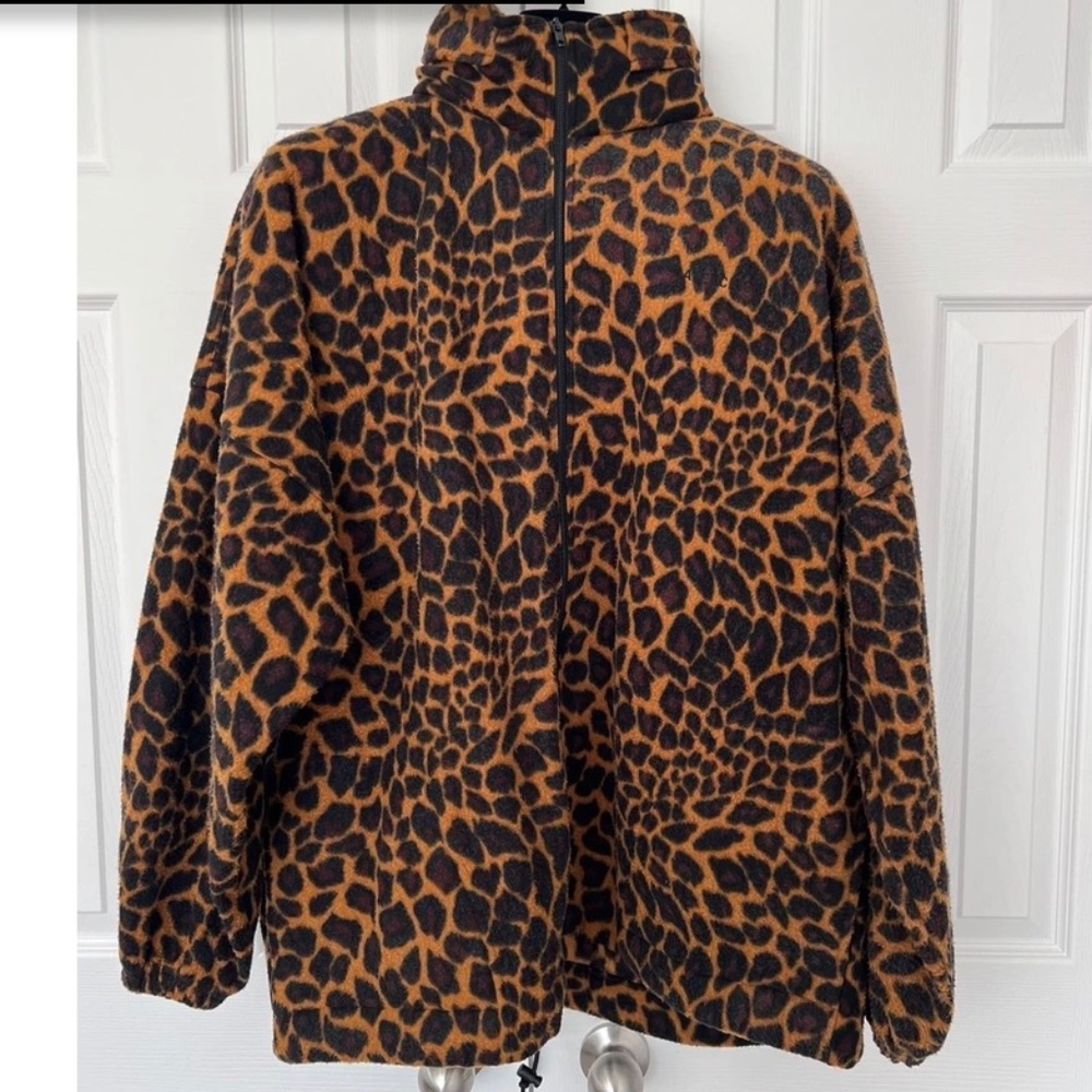 Balenciaga oversized leopard fleece NEW